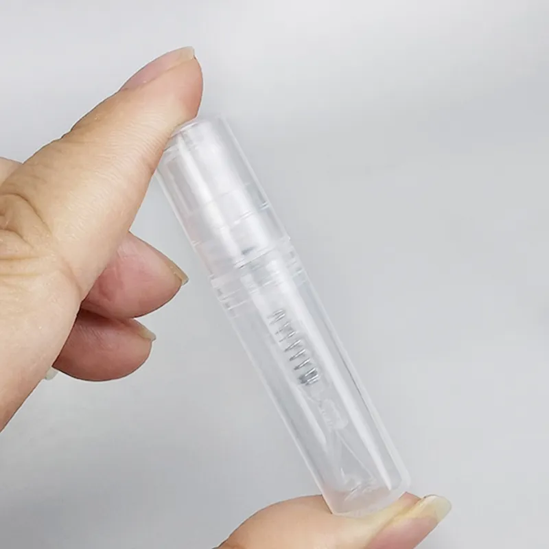 100st 3ml mini klar plastfyllningsbar sprayflaska parfym munvattenförstärkare