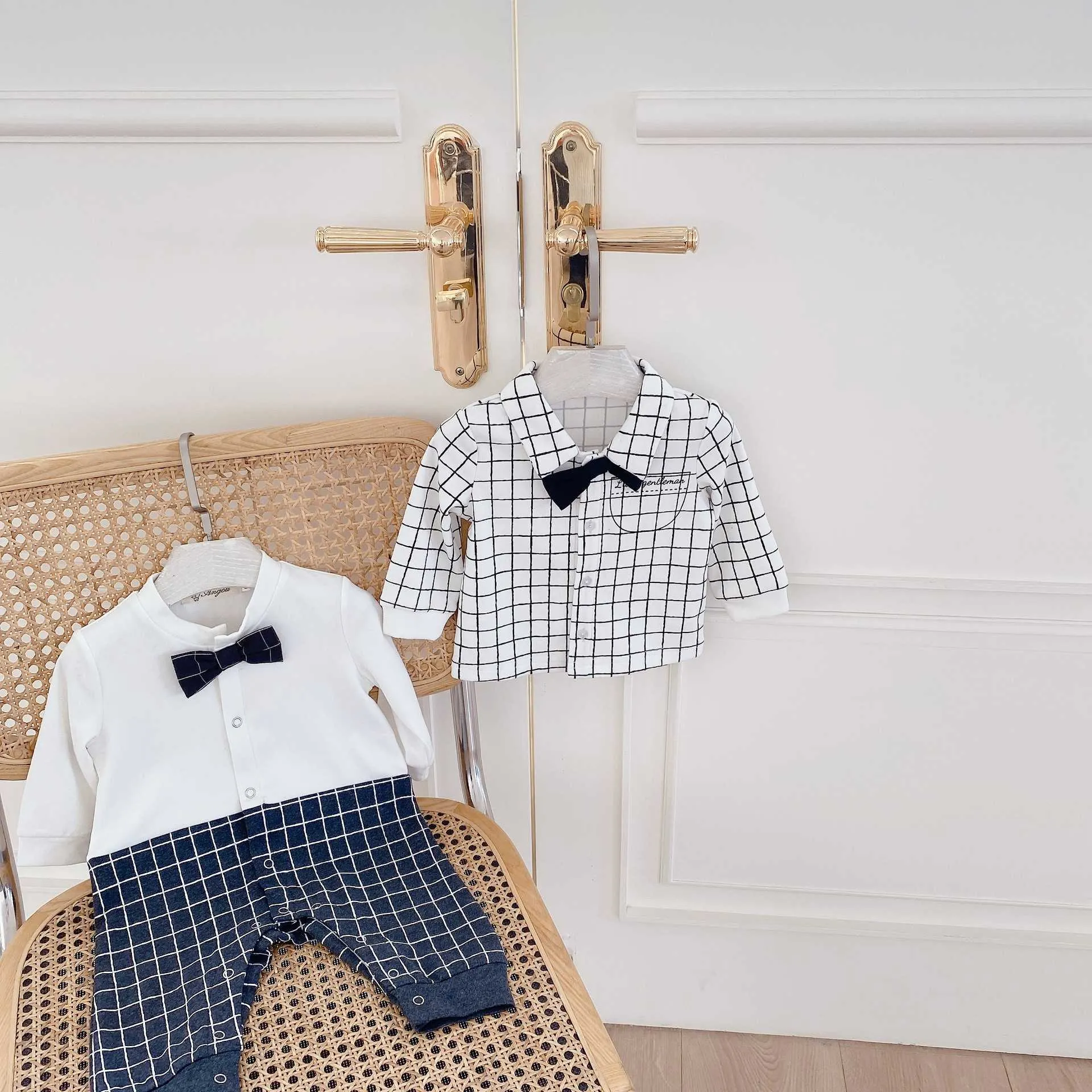 Printemps bébé garçon barboteuse belle chemise à carreaux tenue de gentleman 210702