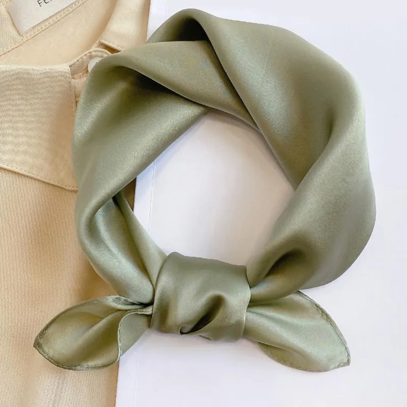 Mode solide soie carré écharpe femmes tête pour rose vert blanc cou écharpes femme Bandanas dame Scarves2472