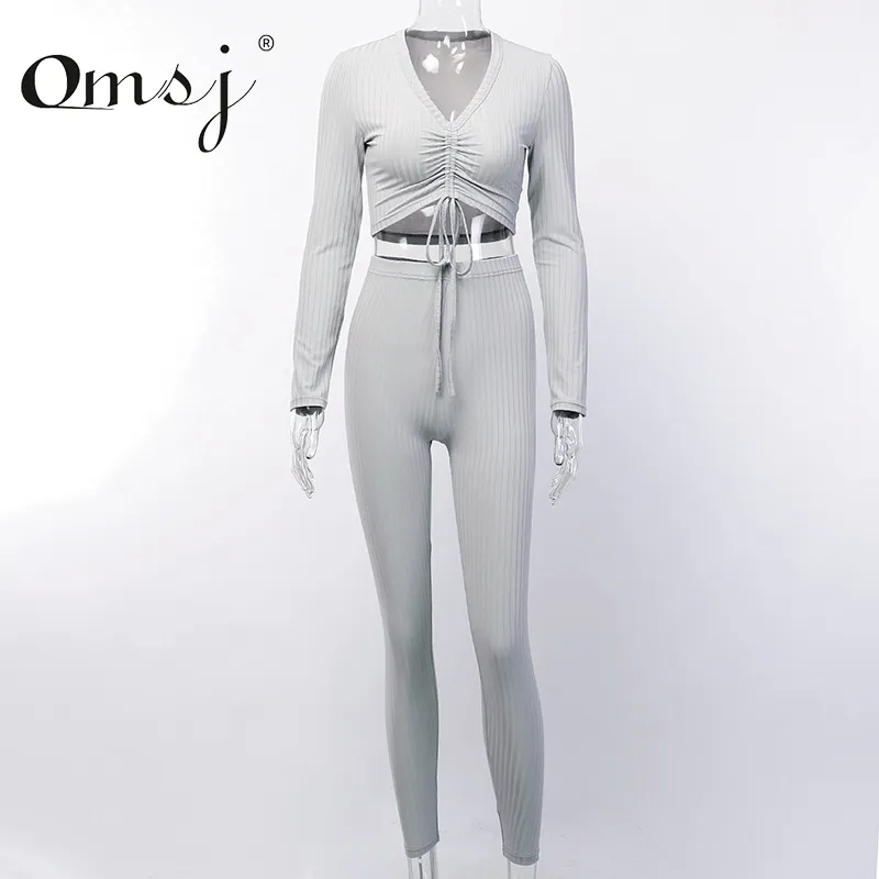 OMSJ Gri İpli Kırpılmış Üst + Elastik Bel Pantolon İki Parçalı Setleri Uzun Kollu Nervürlü Örme Kadın Casual 2 Suits 210517