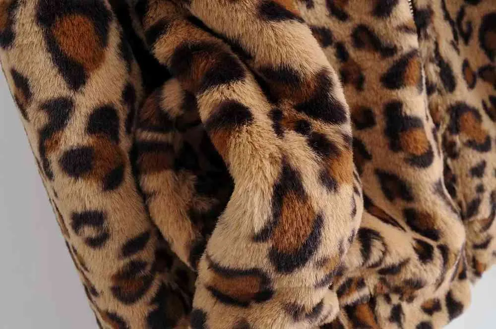 Imprimé léopard fausse fourrure ours en peluche manteau court veste femmes automne hiver poches zippées manteau coupe-vent manteau moelleux 210415