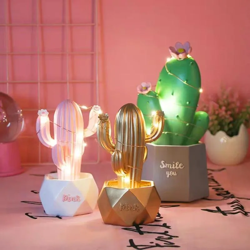 Objets décoratifs Figurines Ins Cactus LED lampe de table étoile de rêve petite veilleuse décoration de chambre beau cadeau pour les filles And322a