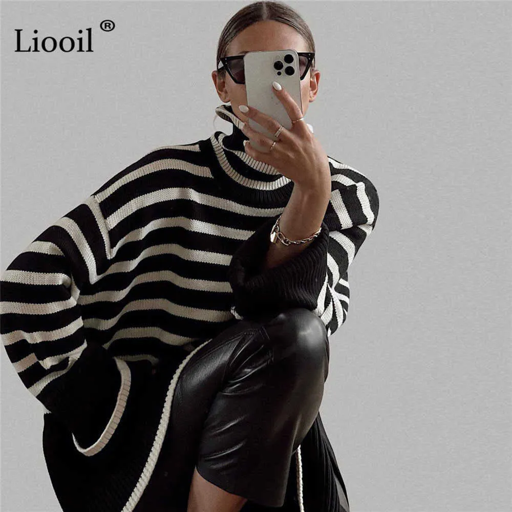 Black And White Stripe Sweater Streetwear Loose Tops Women Pullover Female Jumper Long Sleeve Turtleneck Knitted Ribbed Sweaters 211224