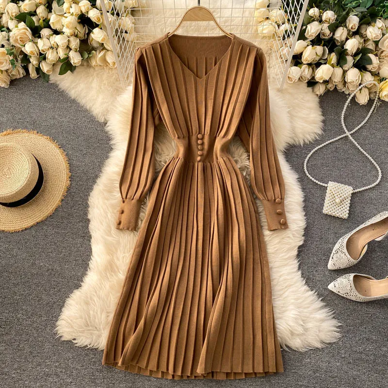 Designer Strick Plissee Kleid Frauen V-Ausschnitt Langarm A-Linie Kleider Herbst Winter Korean Chic Warme Pullover Kleid 210419