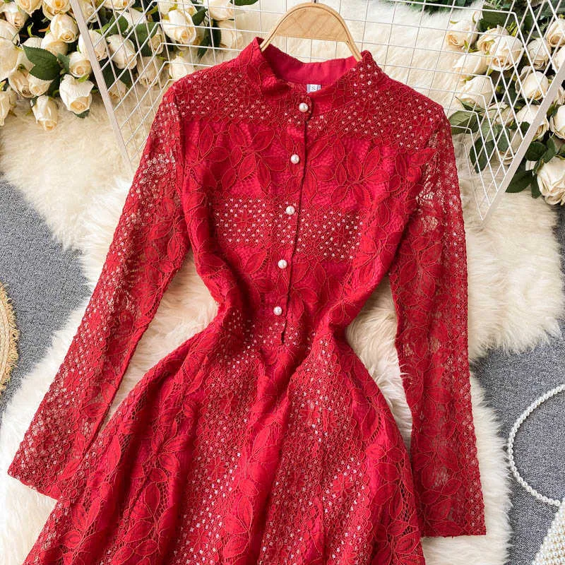 LY Varey Lin Wiosna Jesień Kobiety O-Neck Vintage Pojedyncze Pierśnione Midi Sukienka Office Ladies Lace Patchwork Fairy 210526