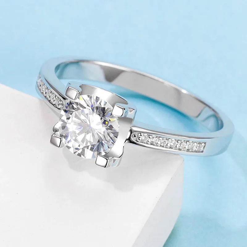 Oevas Real Color Moissanite Bröllopsringar för Kvinnor 18K Vit Guldfärg 100% 925 Sterling Silver Bridal Fine Smycken