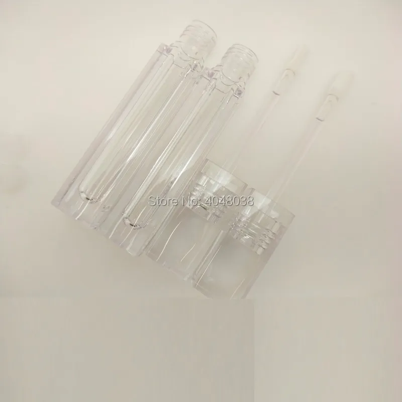 Bouteilles d'emballage vides Tubes de brillant à lèvres transparents carrés de 3.5 ML avec conteneur d'emballage de brillant à lèvres à baguette transparente 30/50 pièces