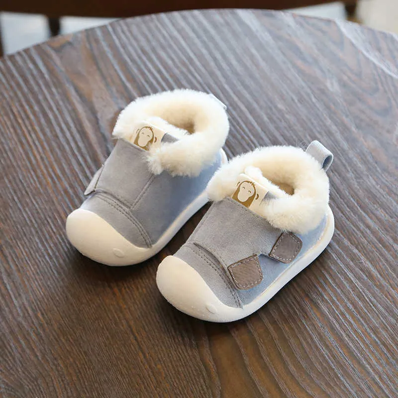 冬の幼児の幼児のブーツ暖かい豪華な赤ちゃんの女の子男の子の雪屋外の柔らかい底滑り止め子供子供の靴211022
