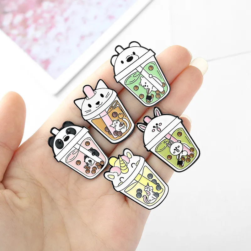 Pinons de thé à lait de perle mignon mignon chat panda lapin ours badge de peinture à la licorne unisexe enfant en alliage bouteille sacs de chapeau collier br316w