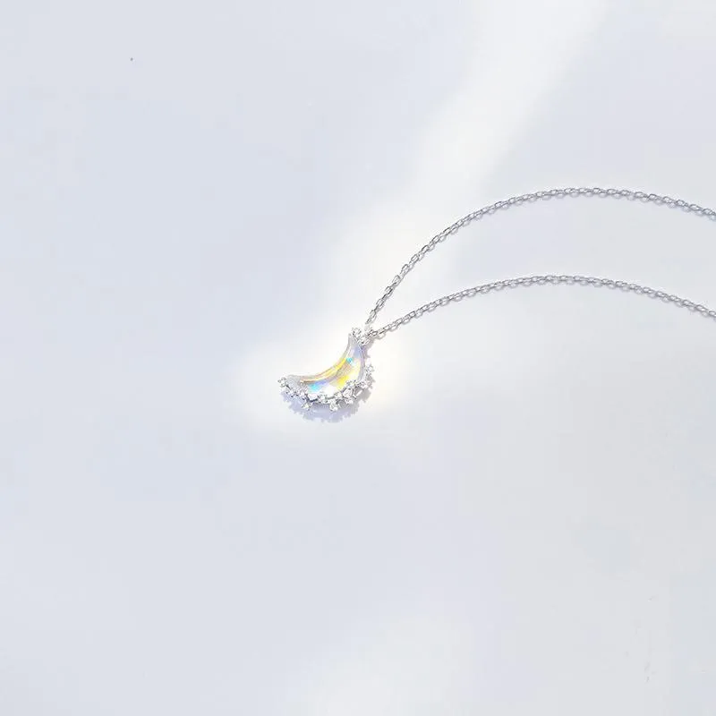 Collane a sospensione Blowing Scolorimento della catena lunare Catena Corea Creativo di pietra luminosa creativa donne girocollo di gioielli feste di matrimonio 265o