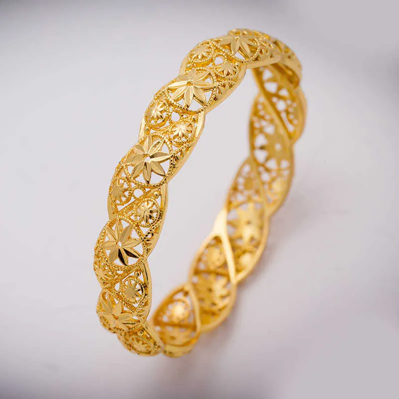 Baby Bangles Gold Color Arab Flower Bangle for 4-9 Years Baby Kids Children Middle Eastern Gifts Baby Bracelet Jewelry Gift Q0719