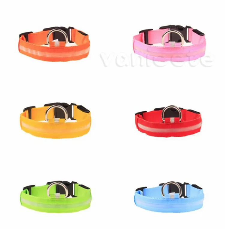 Accueil 8 couleurs 4 tailles sécurité nocturne lumière LED clignotants Glow Nylon collier de chien de compagnie petits animaux moyens laisse chiens colliers clignotant sécurités CollarZC485