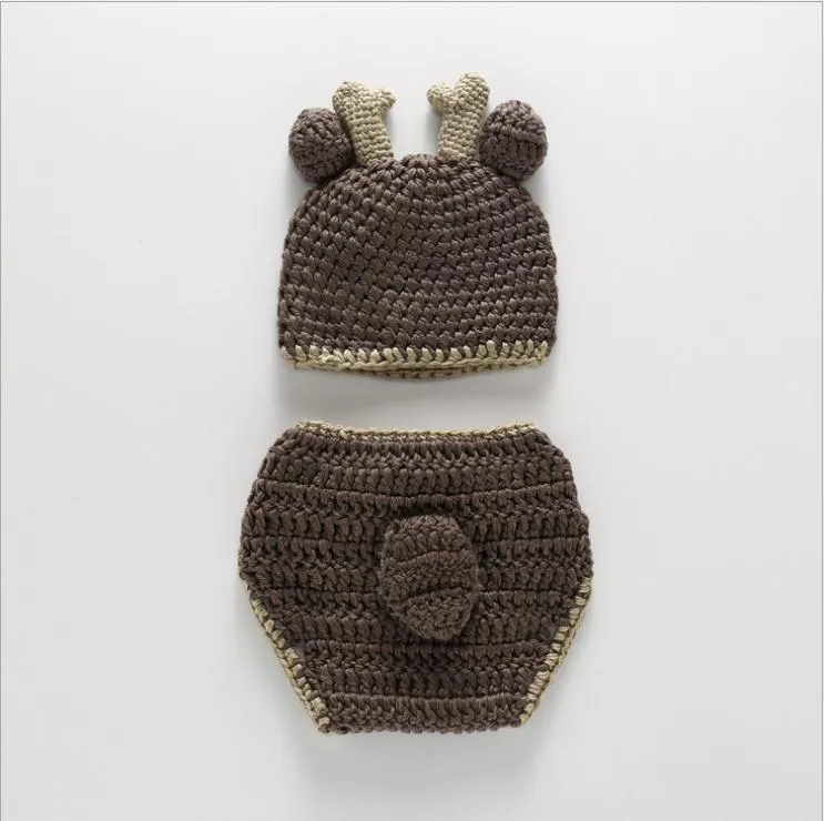 Nouveau-né photographie accessoires bébé chapeau noël cerf conception à la main Crochet cerf Costume ensemble tricoté chapeaux et pantalons ensemble