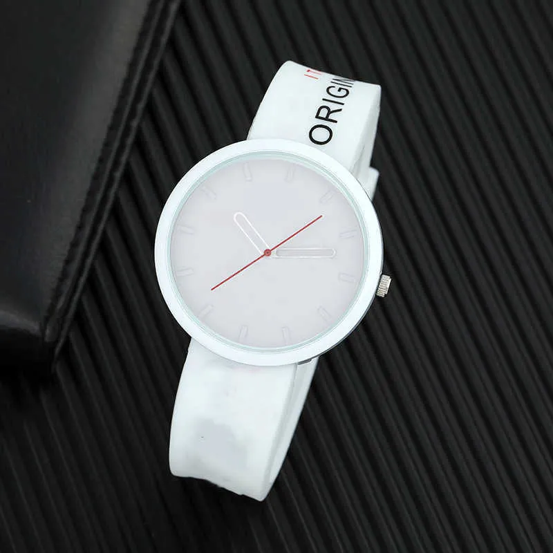 2021 Nieuwe mode casual digitale horloges voor mannen beroemde merk sport horloge siliconen riem kinderen unisex quartz polshorloges G1022