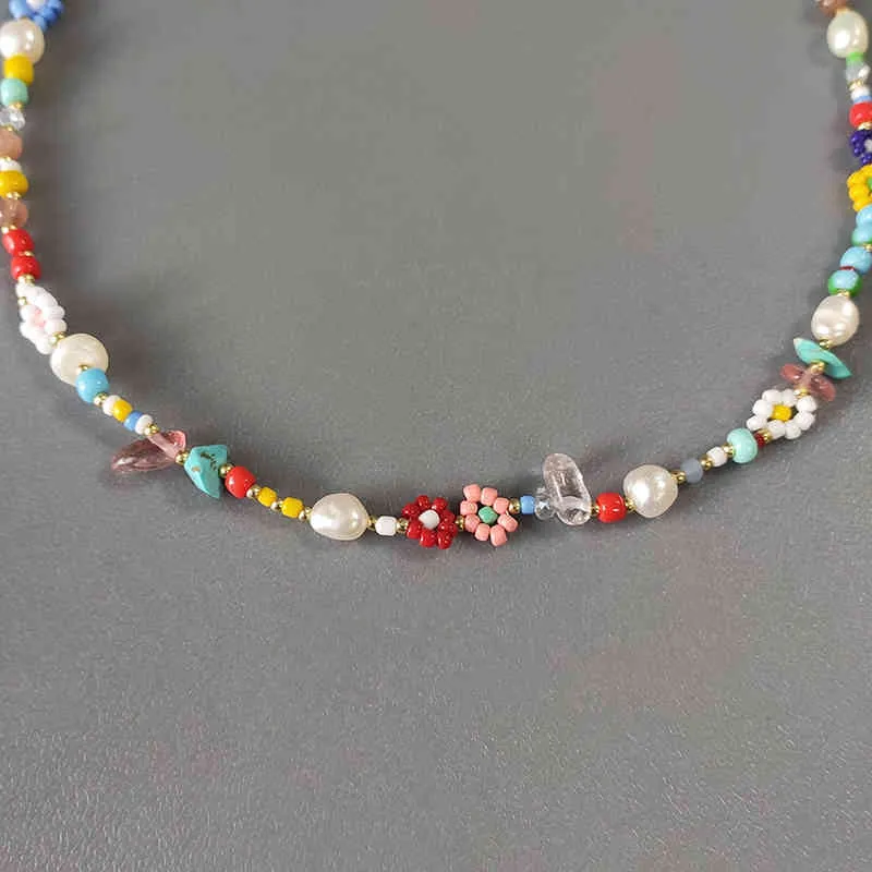 Collana di perle naturali fatte a mano della Boemia, perline di fiori squisiti alla moda, abbellimento di gioielli di alta qualità, regali le donne