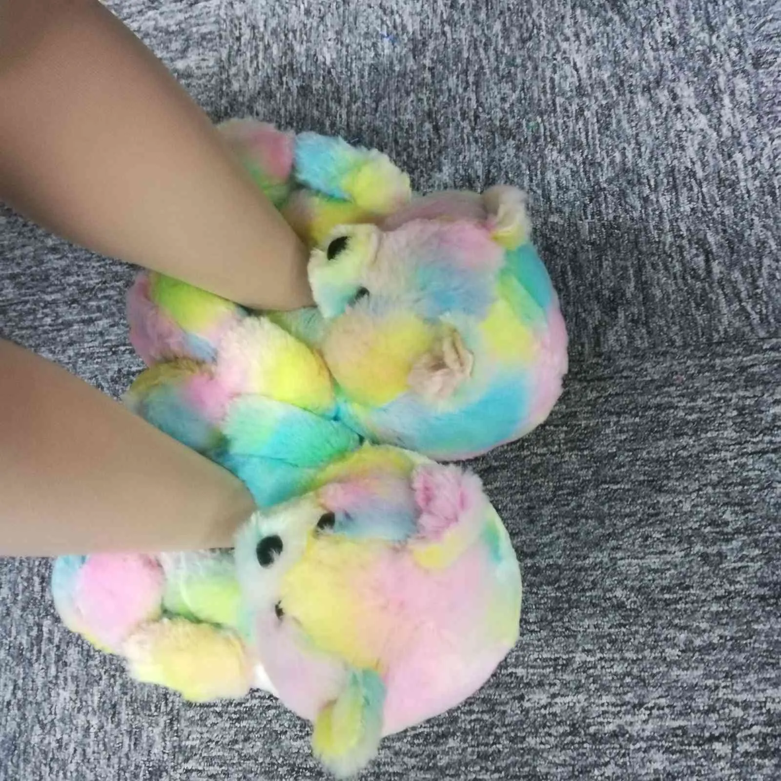 Inverno Casa Quente Kawaii Sapatos Mulheres Teddy Bear Chinelos Anti-Slip Soft Home Indoor Fur Slipper Senhoras Bonito Desenhos Animados Funny Shoes Y0406