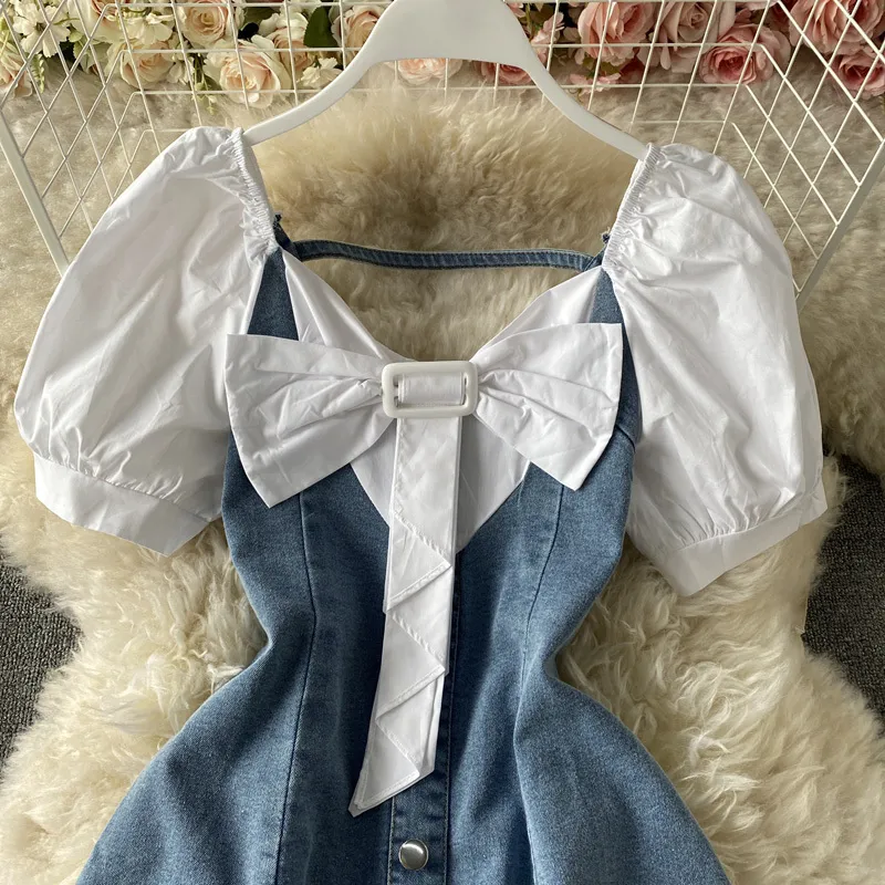 Zomer zoete denim jurk voor vrouwen casual bowknot patchwork single breasted pull mouw sexy backless mini robe femme 210514