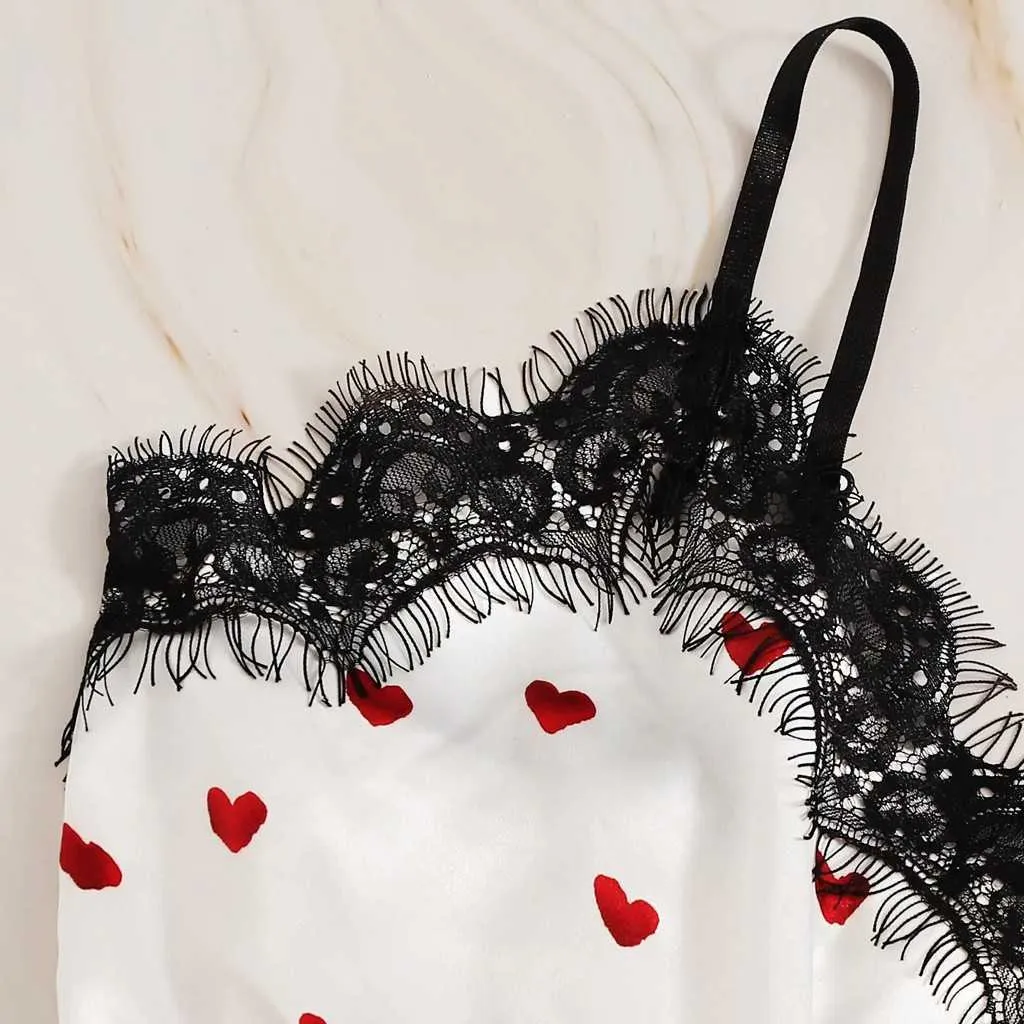 Ensemble de pyjama sexy pour femmes, vêtements de maison, nuisette, col en V, imprimé cœur, dentelle, camisole en satin, nœud papillon, ensemble # YJ Q0706