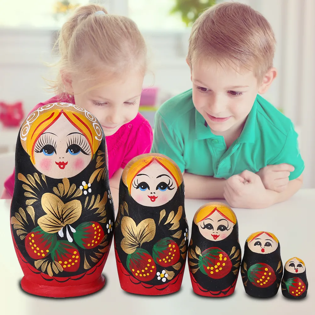 5 lager matryoshka docka trä jordgubbsflickor ryska häckar dockor för baby gåvor hem dekoration298r5262754