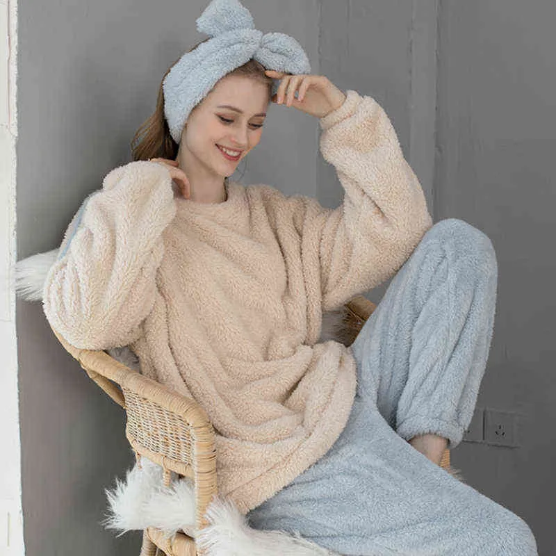 Pigiama in pile Set da donna Solid manica lunga invernale Terry Ladies Pijama Suit 2 pezzi con pantaloni spessi vestiti caldi la casa Donna 211215