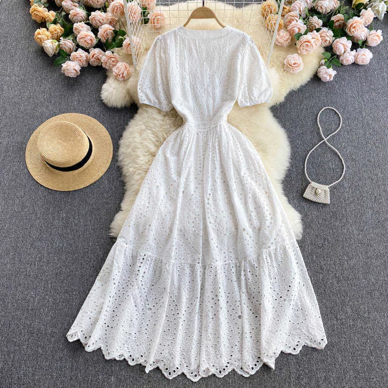 Sexy Hollow Out White Embroidered Long Dress Women Elegant V-Neck Single Breasted Short Puff Sleeve High Waist Robe Summer 2021 Y0603