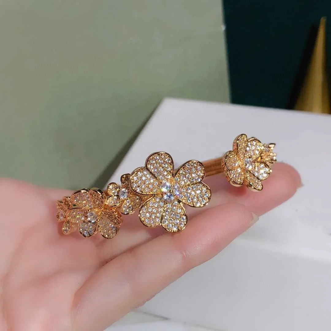 2020 nuovo marchio puro gioielli in argento sterling 925 le donne braccialetto di trifoglio d'oro Praty gioielli da sposa fiore d'oro polsino del braccialetto241H