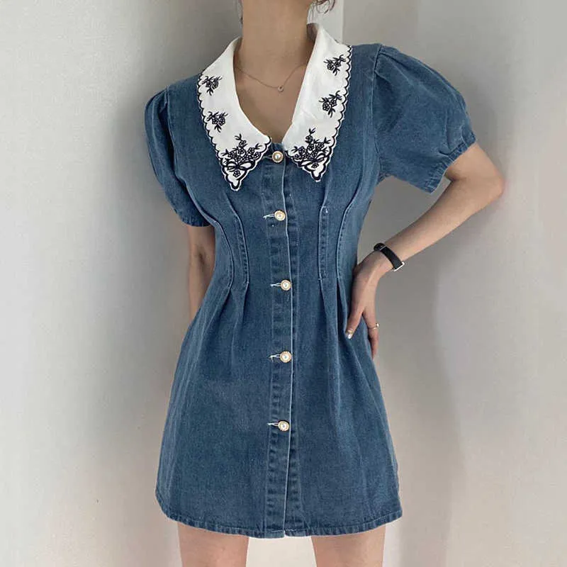 Korjpaa Kvinnor Klänning Sommar Koreanska Chic Retro Broderad Lapel Stitching Pläterad Single Breasted Puff Sleeve Denim Vestido 210526