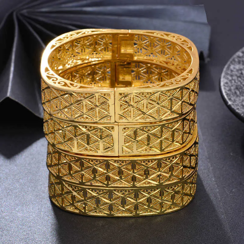 Dubai Cold Color Bangles for Women Middle Eastern Arab/dubai Gold Color Patterned Copper Bracelets Girls Jewelry Can Open Q0717