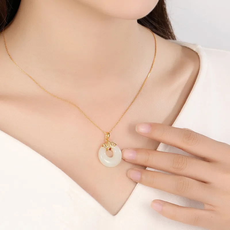 Ciondolo di ciambelle di giada di Hetian naturale Collana in argento 925 Calcedonio Amuleto Gioielli di fascino di moda Regali