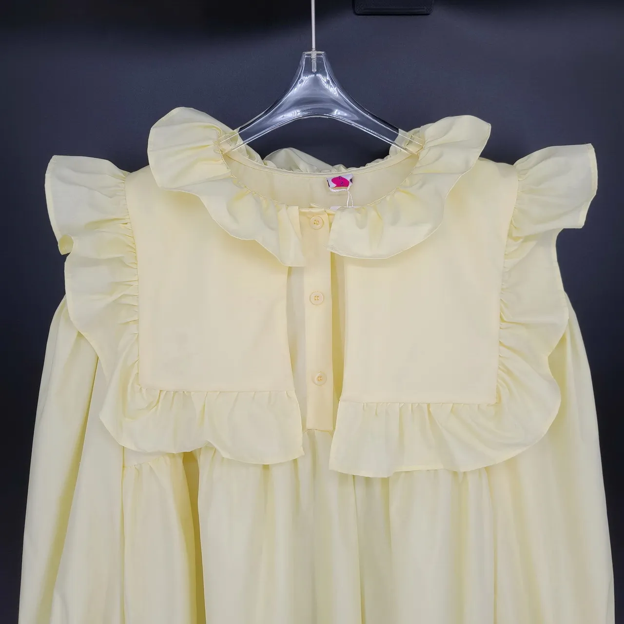 été femmes vêtements jaune clair volants plissés manches lanterne simple boutonnage coton mode chemise haut WP92607 210421