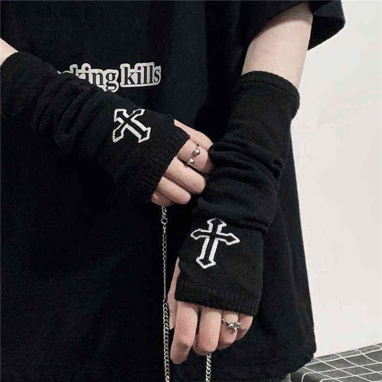 Gotycki punkowy styl czarny krzyż pół palca długa rękawiczka Kobiet Długość rękawów Rękawiczki bez palców streetwear8551407