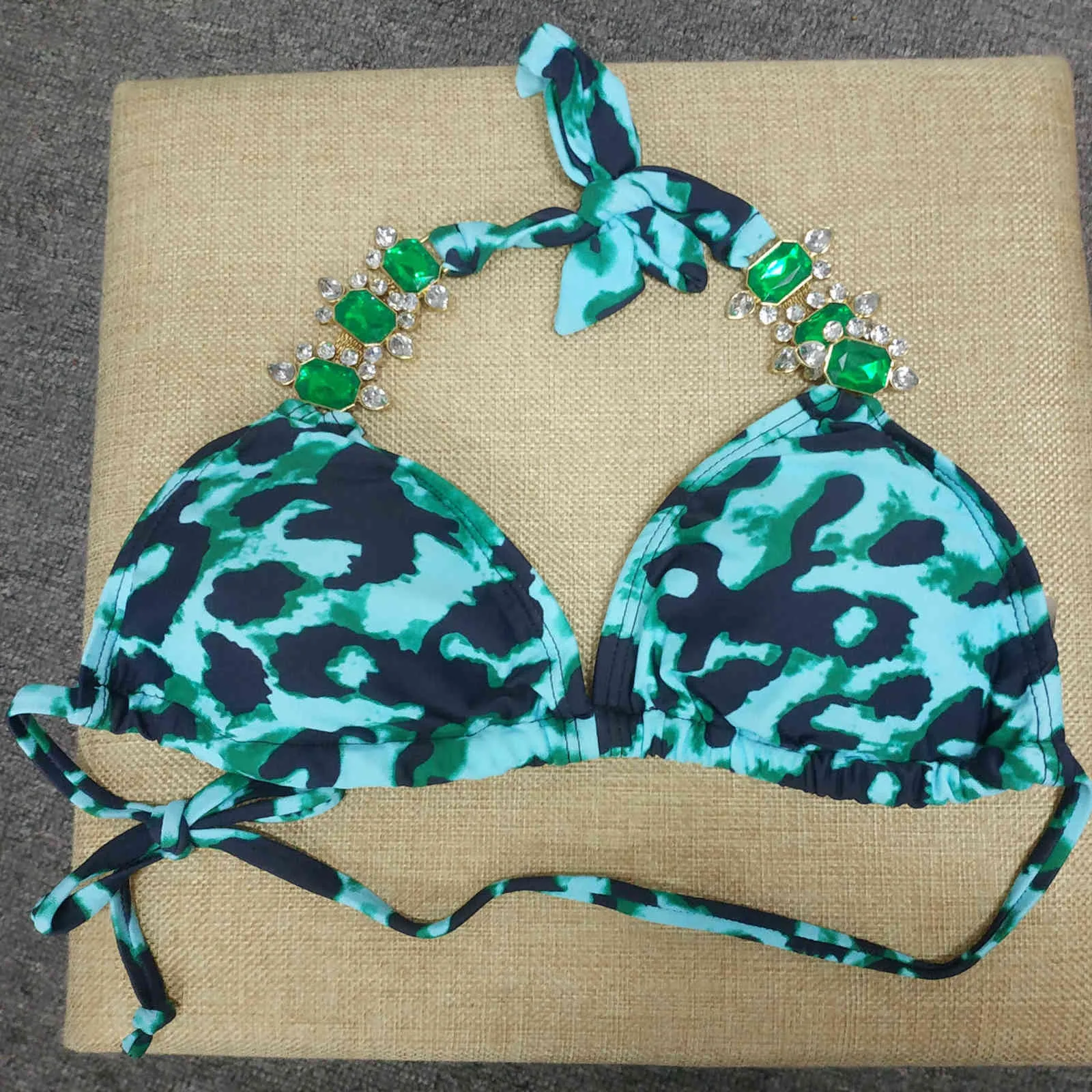 Retro two-piece swimsuit green leopard print exquisite halterneck strap bikini swimwear women set 210629