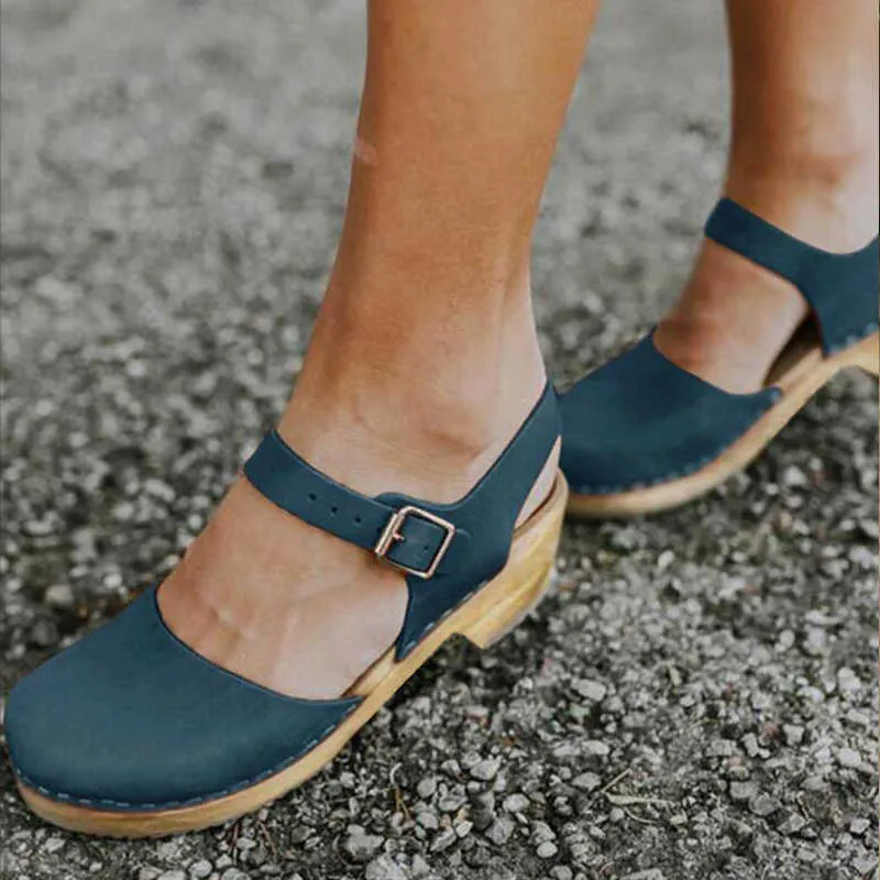 New Summer Fashion Platform Sandals Women Wedge Shoes Buckle Strap Ladies Leather Boots Casual Increase Height Sandal Plus Size Y0721