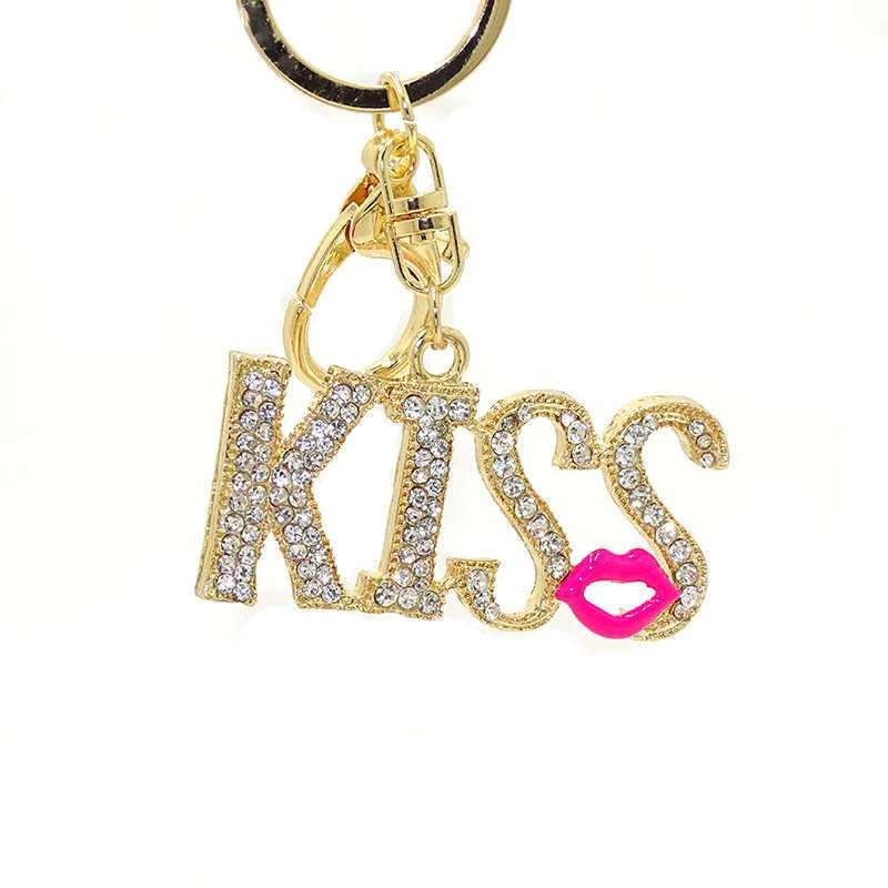 Mode Creative Strass Personnalité Rouge À Lèvres Sac De Voiture Porte-clés Femme Cartable Pendentif En Métal Porte-clés Anneau Cadeau G1019