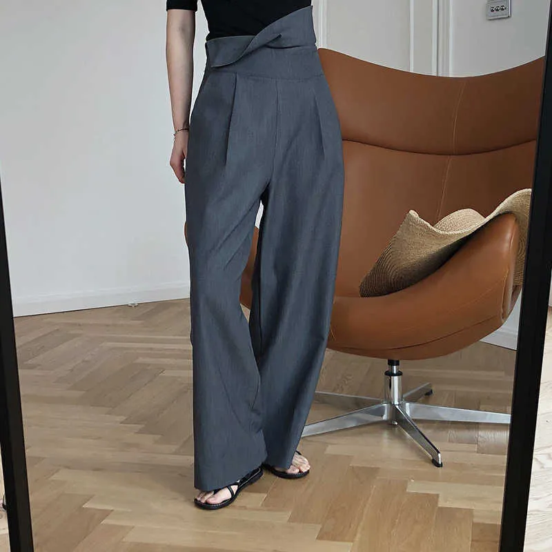 [Eam] cintura alta cinza plissado longa perna larga calças casuais Novas calças de encaixe solta mulheres moda maré primavera outono 2021 1DE0926 q0801
