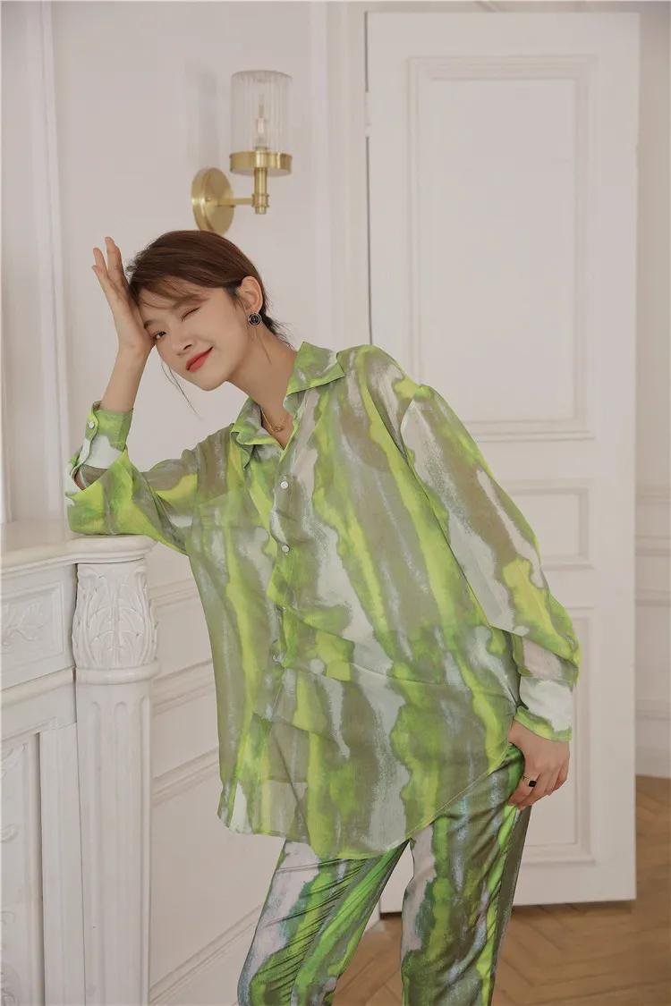 Camicetta a maniche lunghe verde tie-dye da donna, camicia trasparente con colletto abbottonato, abiti firmati autunno 210427
