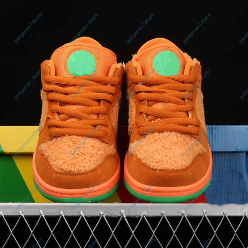 Top quality bear skateboard shoes orange green low series recreational sports outdoor running box