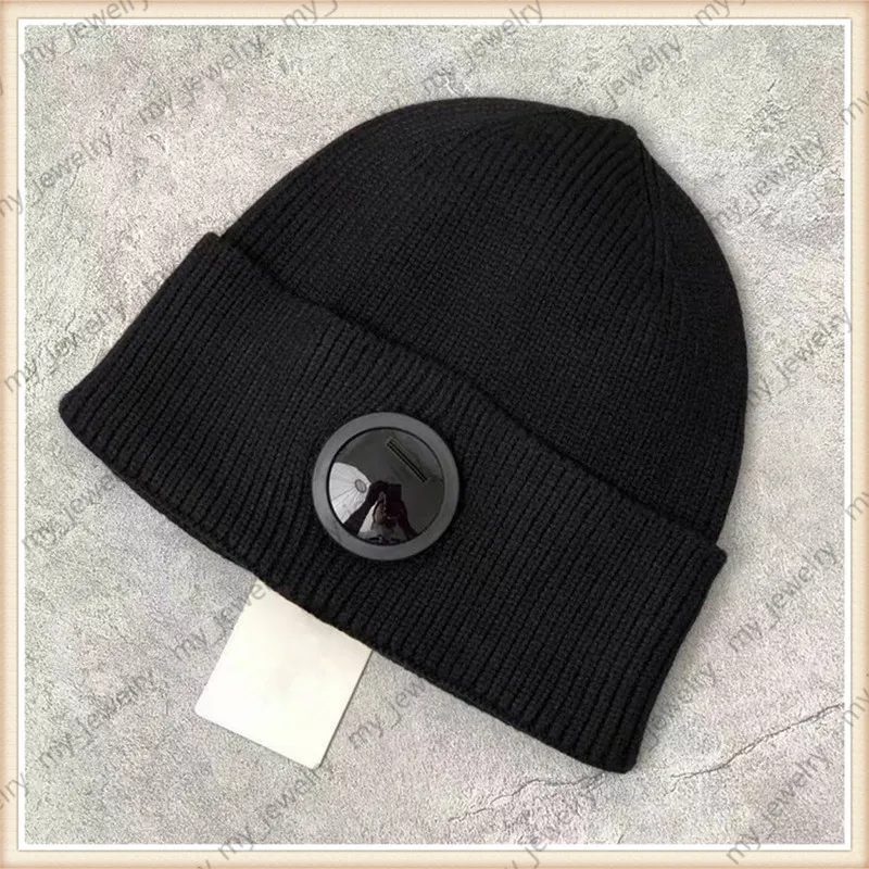 Mens Designers Beanies Womens Luxurys Beanie Fashion Brands Skull Caps Pilot Styles Brimless Knitting Hats Men Casquette Classic K9379232