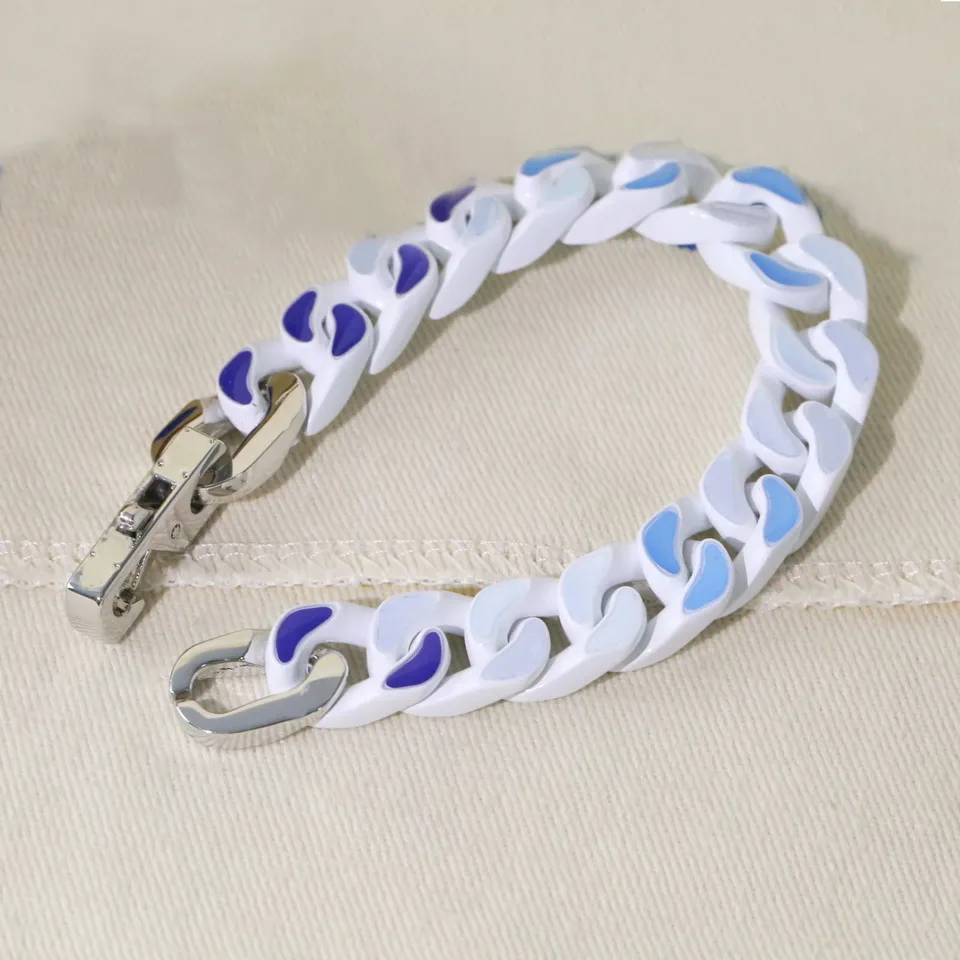 Europa américa moda estilo masculino prata-cor hardware moldado à mão efeito de argila links branco azul laca nuvens colar pulseira233s