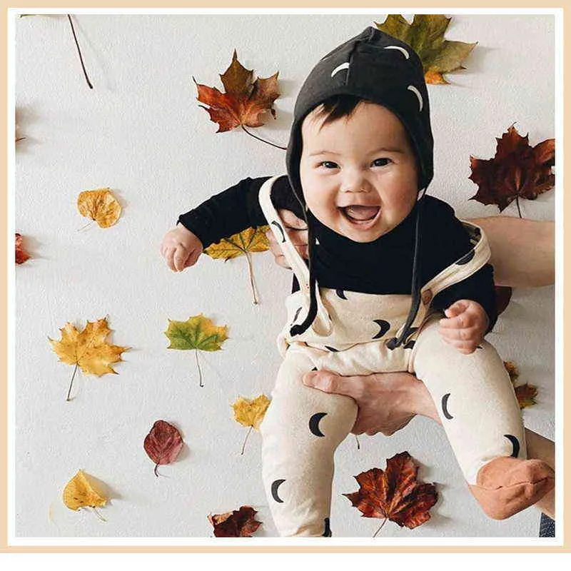 秋の赤ちゃんガールズボーイズロンパースムーンオリーブドットコットンスリングジャンプスーツ生まれた脚のズボンカジュアルな服E1605 211229