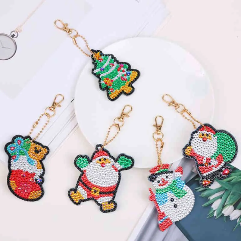 DIY 개 Keychain 라인 석 자 수 자수 펜던트 공예 키트 다이아몬드 그림 크로스 스티치 키 체인 크리스마스 선물