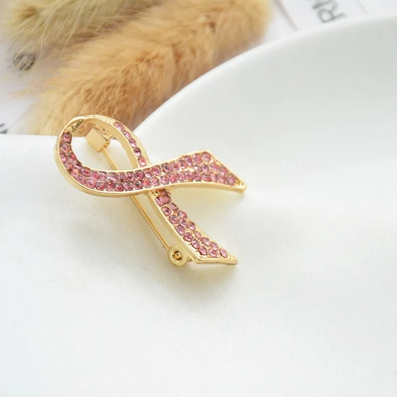 راينستون الوردي Bowtie Brouches Ribbon Breast Cancer التوعية ببشة صفير دبوس الأزرار Pinlapel أزرار الشارات مجوهرات 8548726