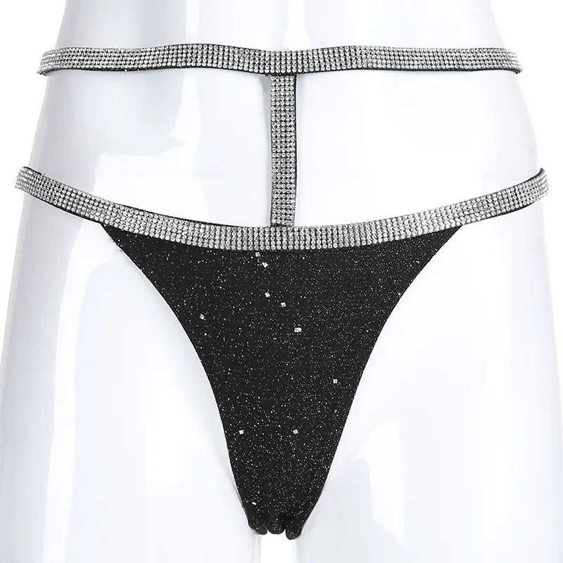 Halter Clubwear Diamond Black Strap Camis Mujeres 2 piezas Sexy Trajes a juego Crystal Tanga Shorts Mujer Party Wear 210517