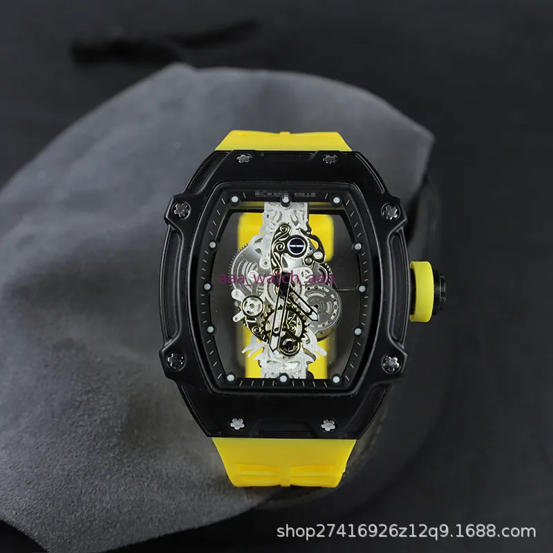l'ultima versione degli orologi da polso sportivi con teschio ha un orologio al quarzo di moda il tempo libero da uomo e da donna229P