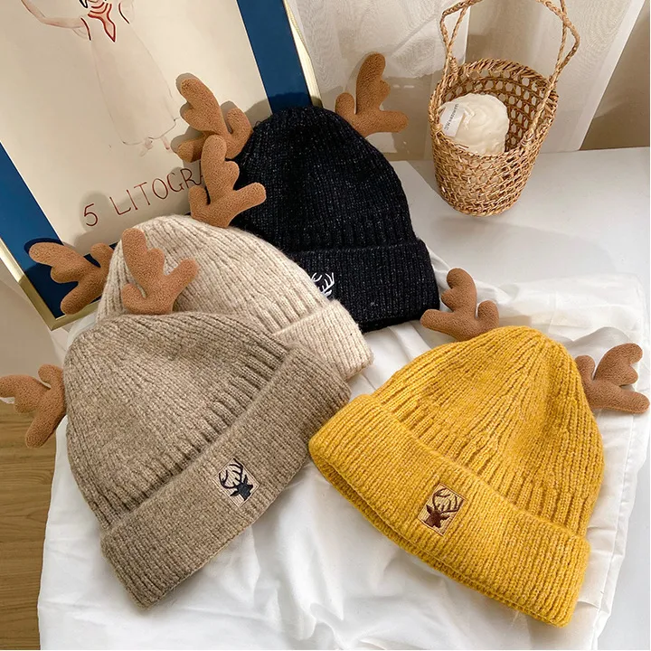 Christmas Antler Wool Women Autunno Inverno Versione coreana Tutto-fiammifero Giapponese Cute Warm Plus Cashmere Knit Hat Cappellini da sci