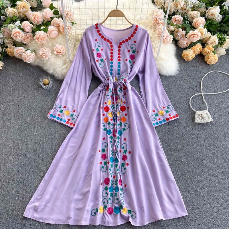 Bahar Moda Etnik Retro Baskı Vestidos Kadın V Yaka Dantel MIDI Elbise ile Bel ve İnce Mizaç C707 210506