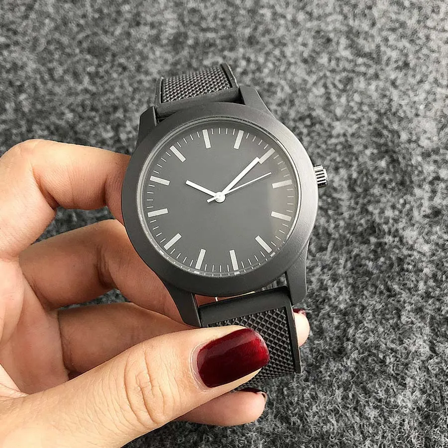 Marka Saatler Kadın Erkekler Unisex Hayvan Timsah Tarzı Dial Silikon Strap Kuvars Bilek Saati LA06239C