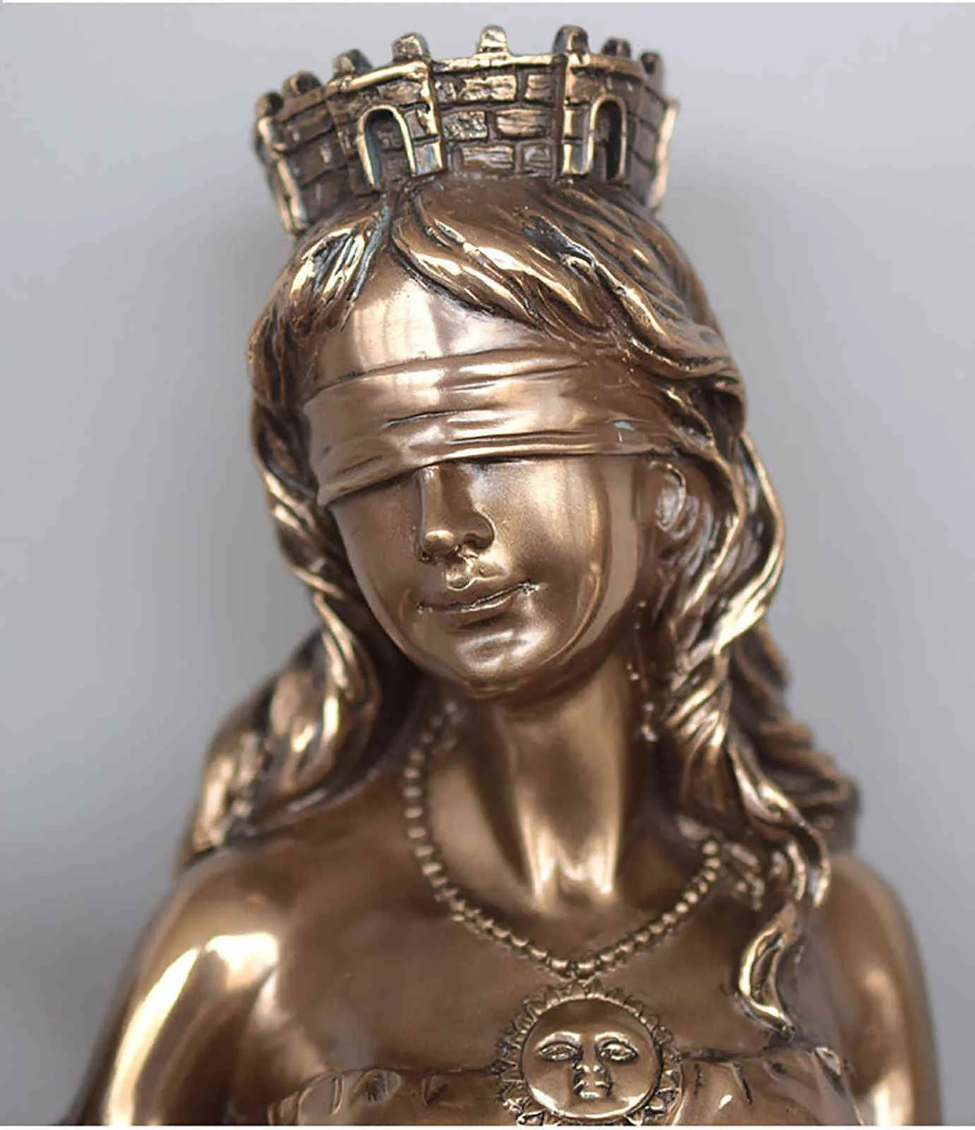 Geblinddoekt Fortuna Statue - Oude Griekse Romeinse godin van Fortune and Luck Sculpture in Premium Cold Cast Bronze 211101