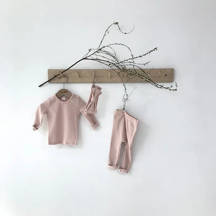 Baby Boy Girl Ubrania Zestaw Wiosna Bawełny Casual Home 3szt Of Solid Color Długim Rękawem Top + Spodnie Zespół Włosów Piżamy 210515