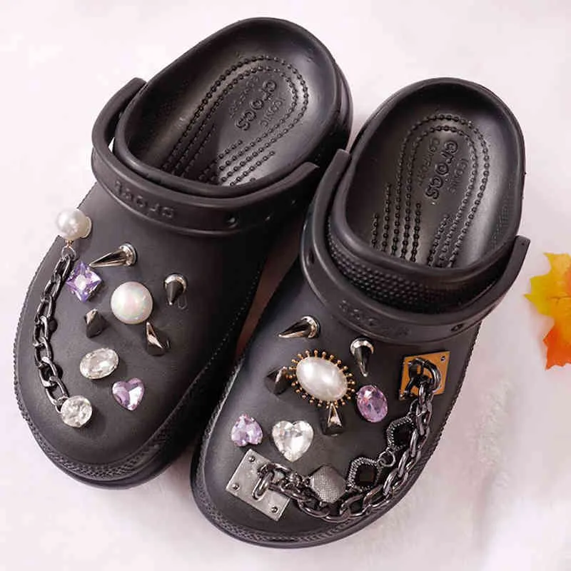 DIY 보석 신발 체인 디자이너 모조 다이아몬드 소녀 선물 진주 전 해제 금속 나비 리벳 액세서리 CROC292F에 대한 매력